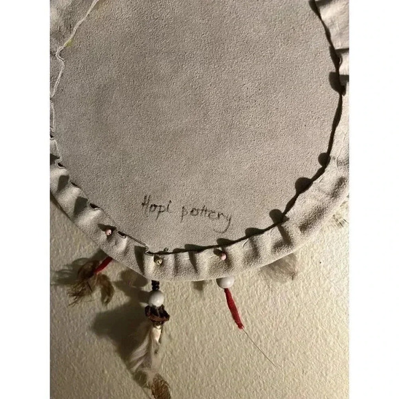 Hand painted Leather Dreamcatcher Fur - Picture 6 of 8